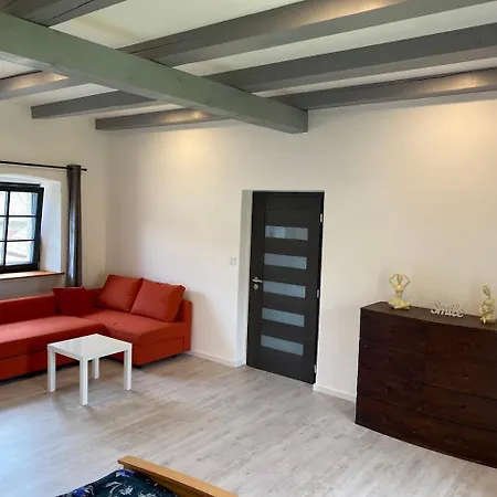 Willa Homeland - Family Friendly House Ledce (Plzen)