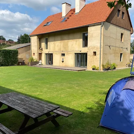 Homeland - Family Friendly House Ledce (Plzen)
