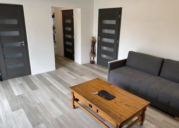 Homeland - Family Friendly House
