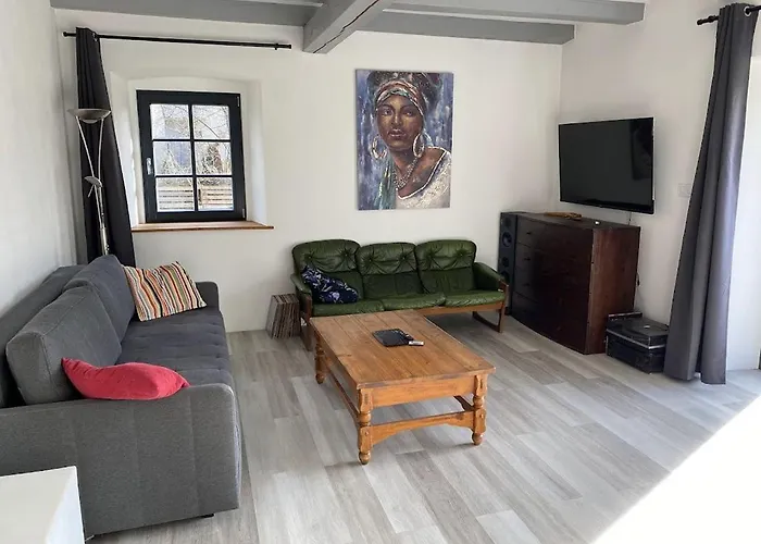 Homeland - Family Friendly House Villa *