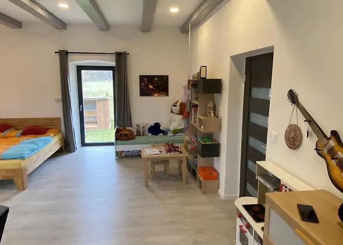 Homeland - Family Friendly House *